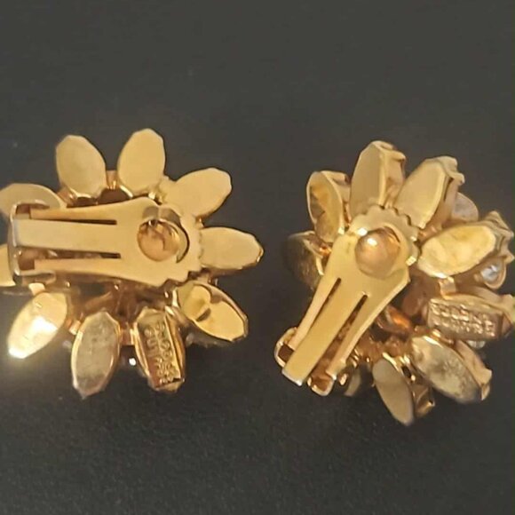 Vintage Signed Pauline Trigere - Picture 2 of 2